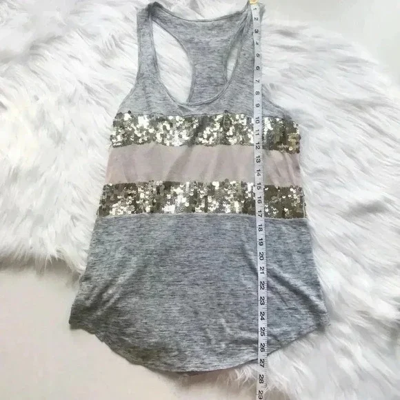Express Sequin Tank Top - Picture 3 of 7